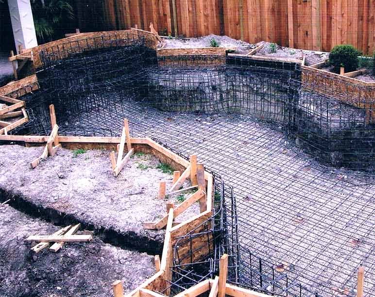 Luxury pool construction